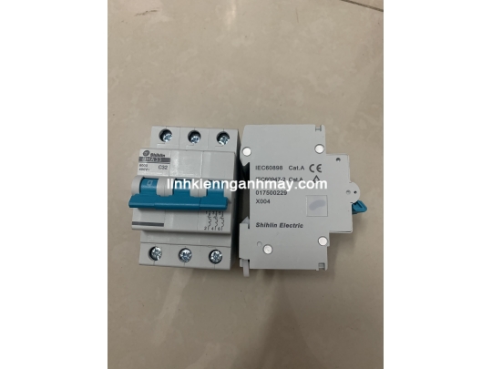 Cầu dao tự động BHA33